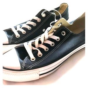 ***NEW**** Women’s Converse Shoes | Blue | Size 8